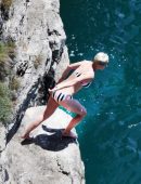 Katy-Perry-in-Bikini-217