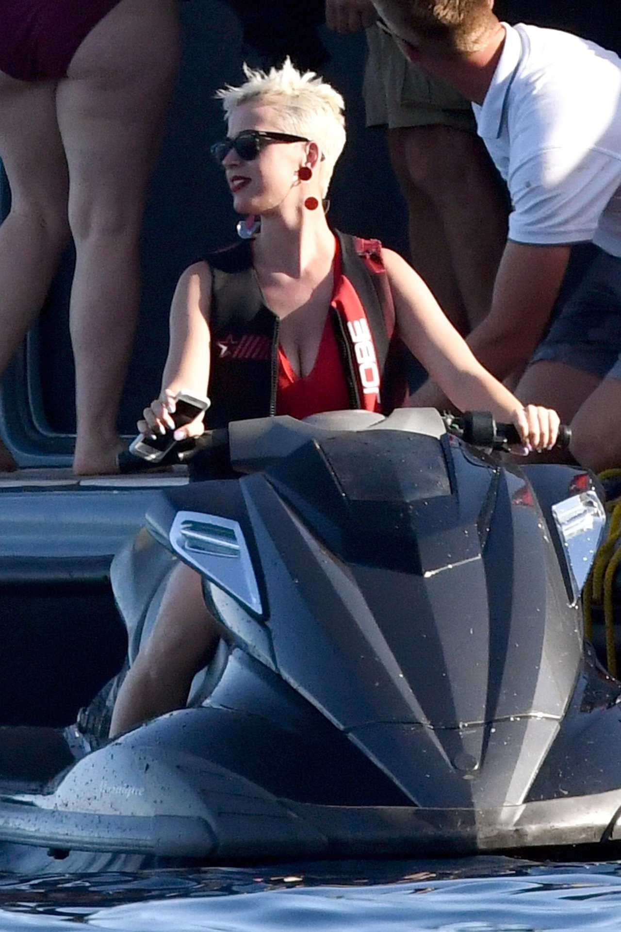 Katy-Perry-in-Red-Swimsuit-359