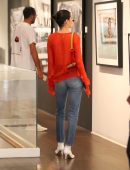 Kendall-Jenner-Braless-995