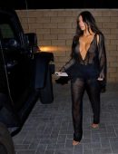 Kim-kardashian-Braless-584