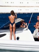 Kimberley-Garner-in-Black-Swimsuit-463