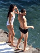 Nicole-Scherzinger-in-Swimsuit-in-Capri-601