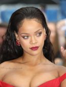 Rihanna at the Premiere of 'Valerian' in London