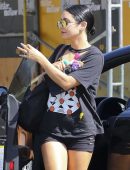 Vanessa-Hudgens-Leggy-563