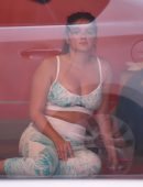 Ariel Winter Areola, Out in Los Angeles