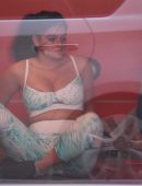 Ariel Winter Areola, Out in Los Angeles