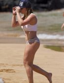 Hilary-Duff-in-Bikini-108