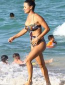 Lola Ponce – Bikini Candids in Miami