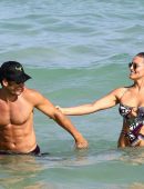 Lola-Ponce-in-Bikini-8