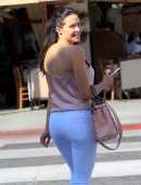 Mara Teigen Pokies and Booty in Jeans in Beverly Hills