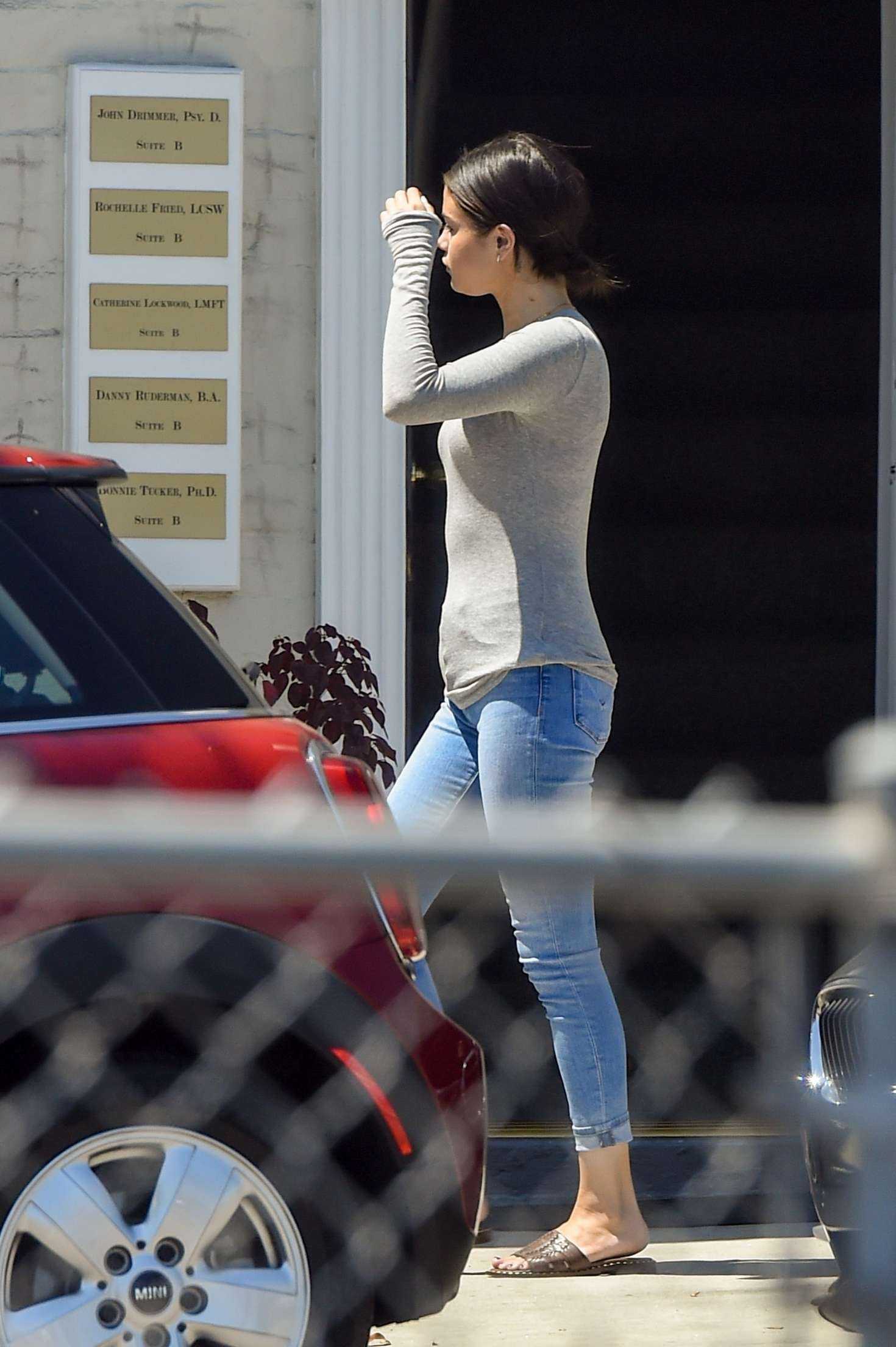 Selena-Gomez-503