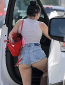 Ariel-Winter-Booty-15