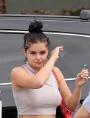 Ariel-Winter-Booty-23