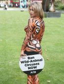Joanna-Krupa-wearing-bodypaint-3