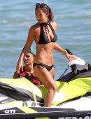 Myleene-Klass-in-Bikini-512