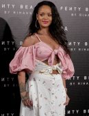 Rihanna-804