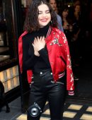 Selena-Gomez-at-Coach-House-Event-8