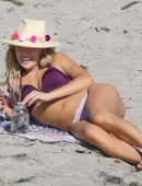 Ashley-Hart-in-Bikini-826