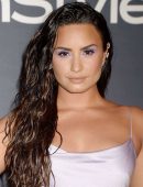 Demi-Lovato-at-3rd-Annual-InStyle-Awards-2017-in-LA-6