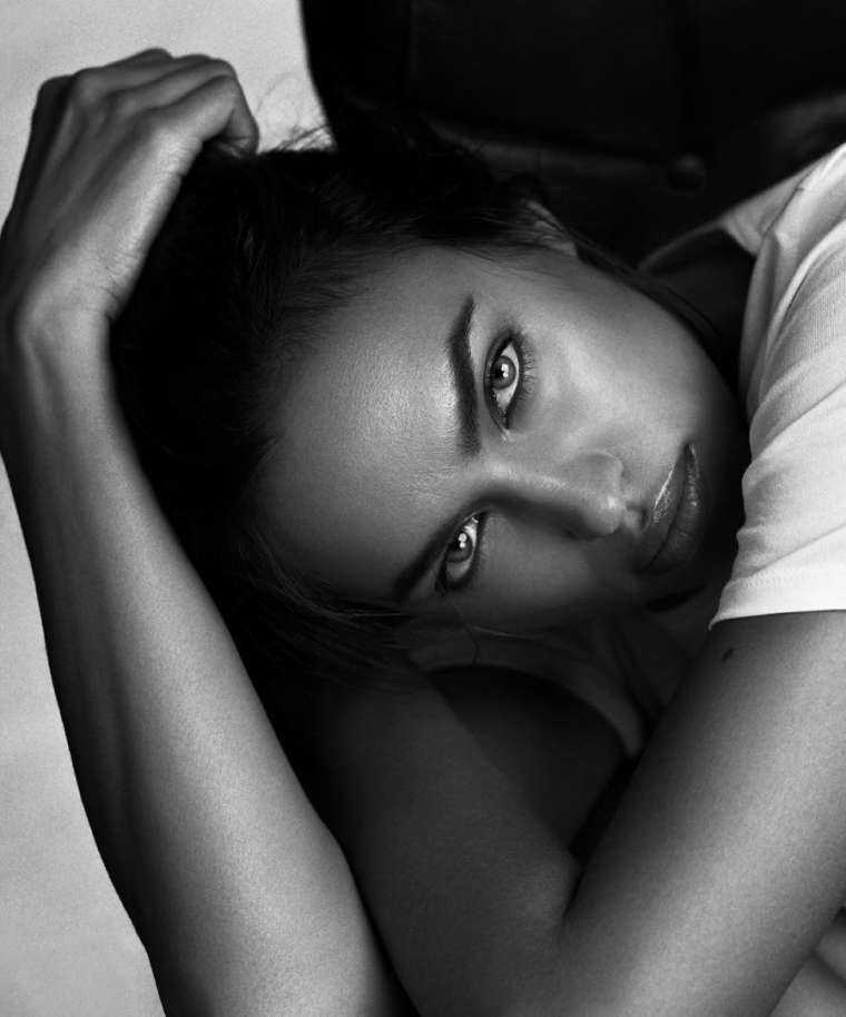 Irina-Shayk-Intimissimi-Collection-2017-5