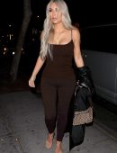 Kim-Kardashian-675