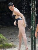 Rose-McGowan-811