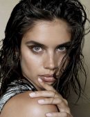 Sara-Sampaio-202