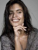 Sara-Sampaio-208