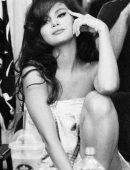 Selena-Gomez-Personal-Pics-922