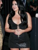 Ariel-Winter-107