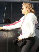 Chloe-Moretz-Booty-601