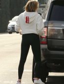 Chloe-Moretz-Booty-605