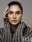 Gal-Gadot-Elle-Magazine-December-2017-2