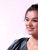 Hailee-Steinfeld-at-Variety-Hitmakers-Awards-in-LA-8