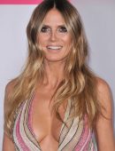 Heidi Klum - 2017 American Music Awards at Microsoft Theater in Los Angeles, CA