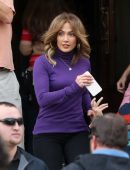Jennifer Lopez waves Fans on the Set of 'Second Act' Filming in Queens in NYC