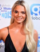 Louisa-Johnson-Leggy-1