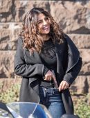 Priyanka-Chopra-on-the-Set-of-Quantico-Season-3-2