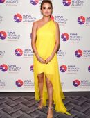 Selena-Gomez-631
