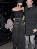 Bella-Hadid-Braless-215