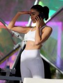 Olivia Culpo – Candids in Miami