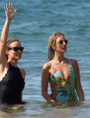 Olivia-Wilde-in-Black-Swimsuit-12