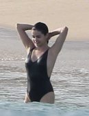 Selena-Gomez-in-Black-Swimsuit-11