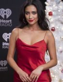 Shay-Mitchell-206