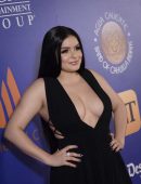 Ariel Winter - 29th Annual Palm Springs International Film Festival Closing Night