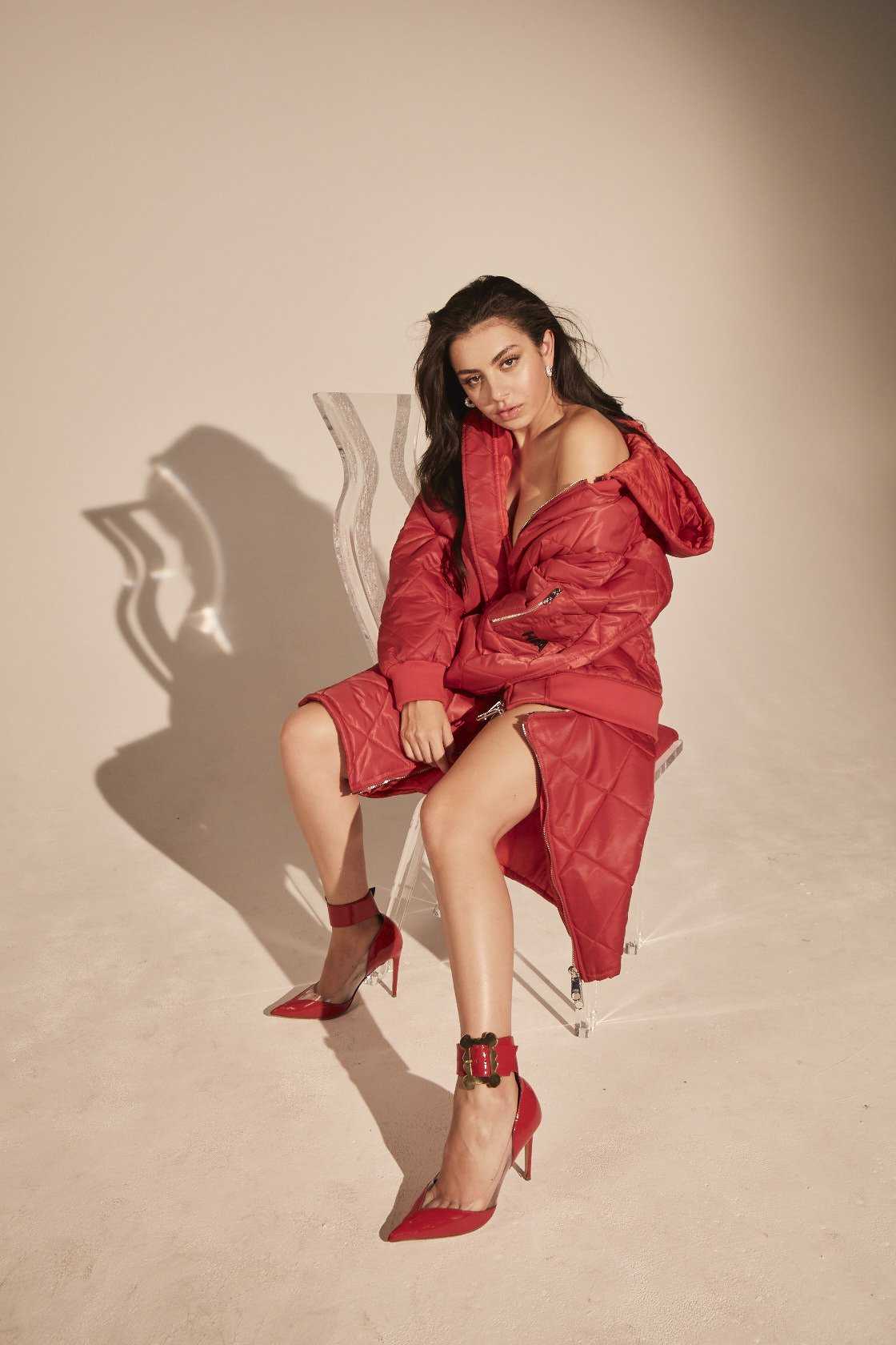 Charlie-XCX-20