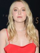 Dakota Fanning at the Premiere of "The Alienist" in Los Angeles