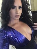 Demi-Lovato-Social-Media-Pics-2