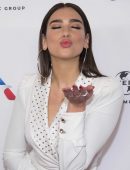 Dua-Lipa-813