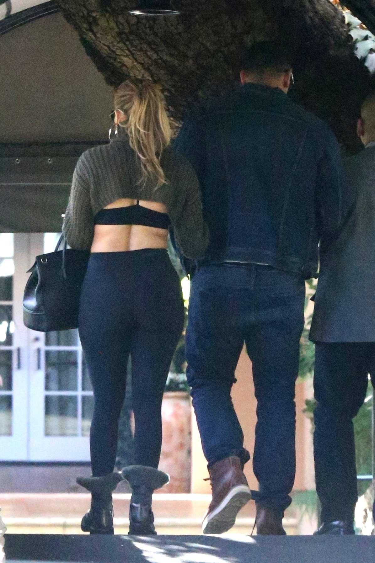 Jennifer-Lopez-Booty-602